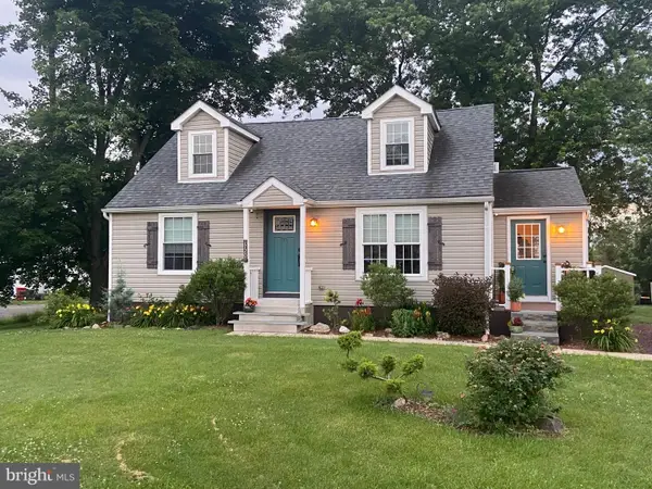 1720 Farmington Ave, POTTSTOWN, PA 19464