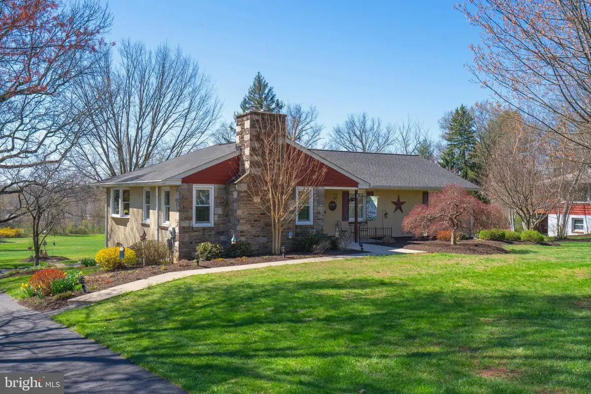 1043 Davis Grove Rd, Ambler, PA 19002 - #1