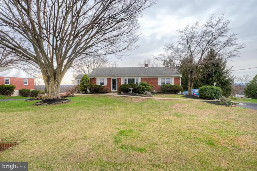 3396 Pruss Hill Rd, Pottstown, PA 19464 - #2