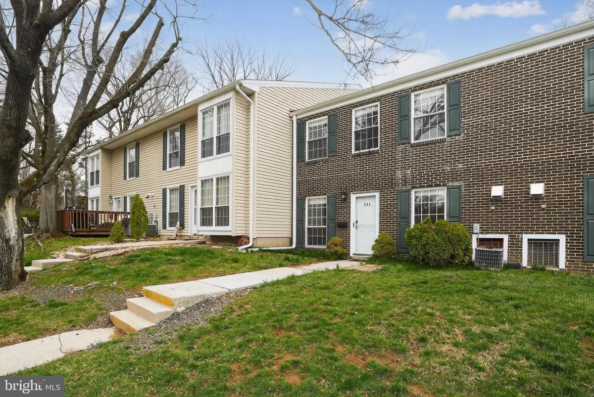 304 Middleton Pl, Eagleville, PA 19403 - #1