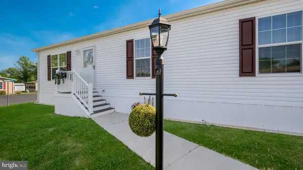 222 Rabbit Run, NORTH WALES, PA 19454
