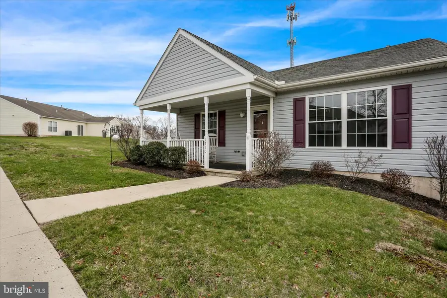 1510 Glasgow St, Pottstown, PA 19464 - #2