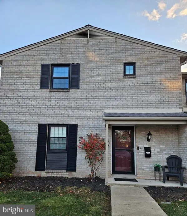 6 Providence Forge Rd, ROYERSFORD, PA 19468