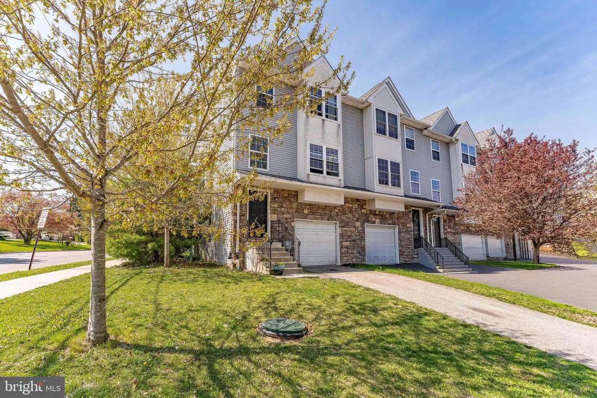 752 Cedar Ln, Norristown, PA 19401 - #1