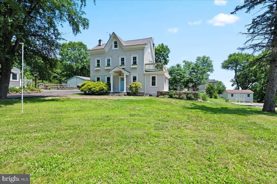 802 Collegeville Rd, Phoenixville, PA 19460 - #2