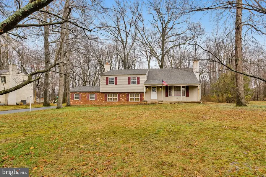 104 Woodland Dr, Lansdale, PA 19446 - #2