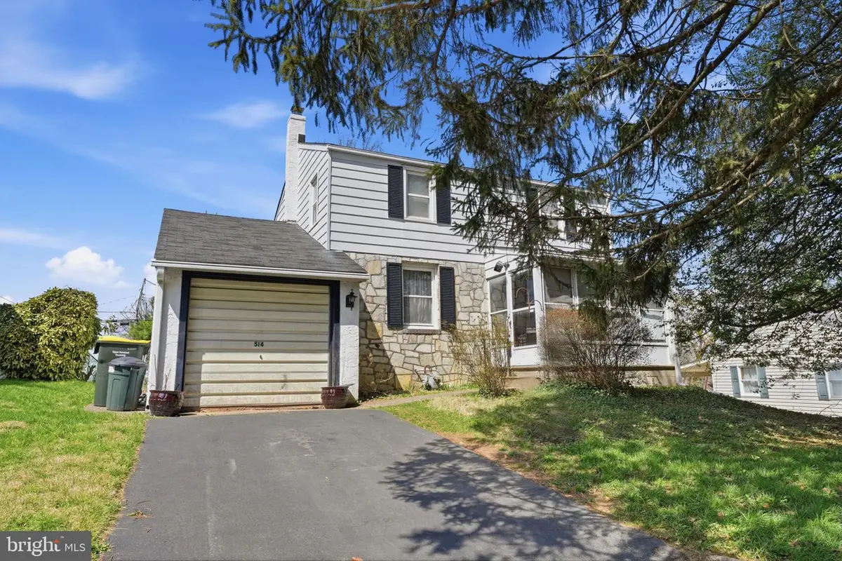 514 Fitzwatertown Rd, Willow Grove, PA 19090 - #1