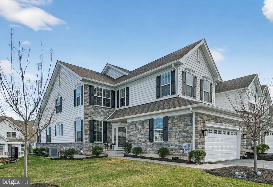 727 Friendship Hill Dr, Collegeville, PA 19426 - #2