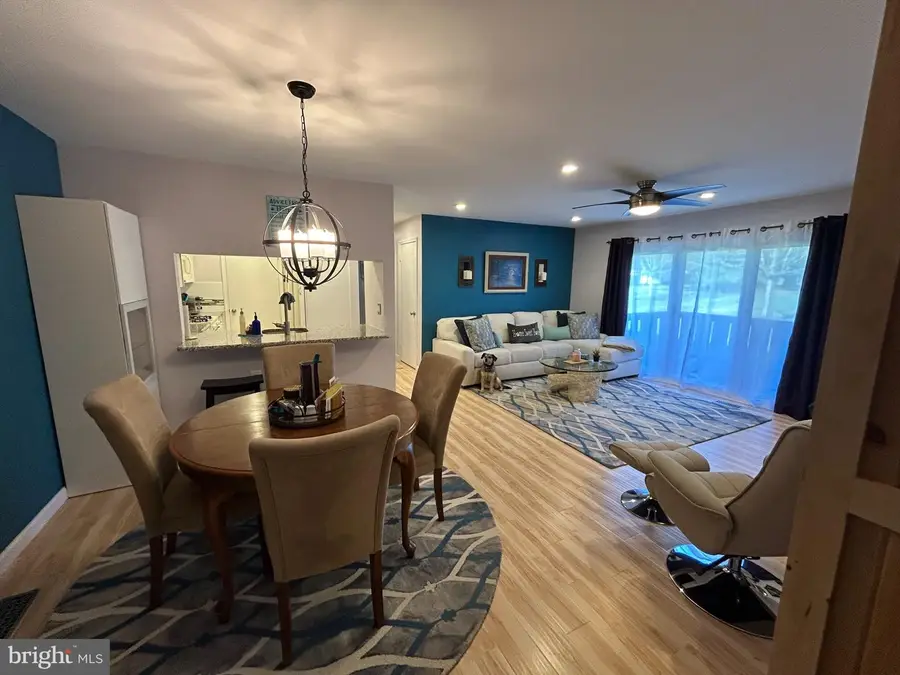 107 Stockton Ct, North Wales, PA 19454 - #2