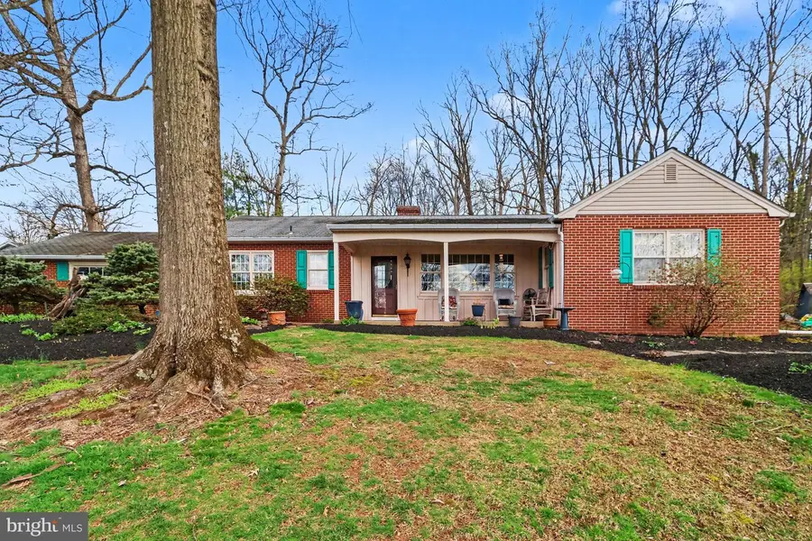 463 Smokepipe Rd, Souderton, PA 18964 - #2