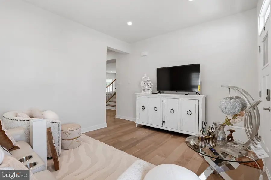 1025 Trillium Ln, Cheltenham, PA 19012 - #3