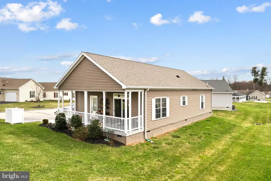 420 Dandelion Dr, Blue Bell, PA 19422 - #3