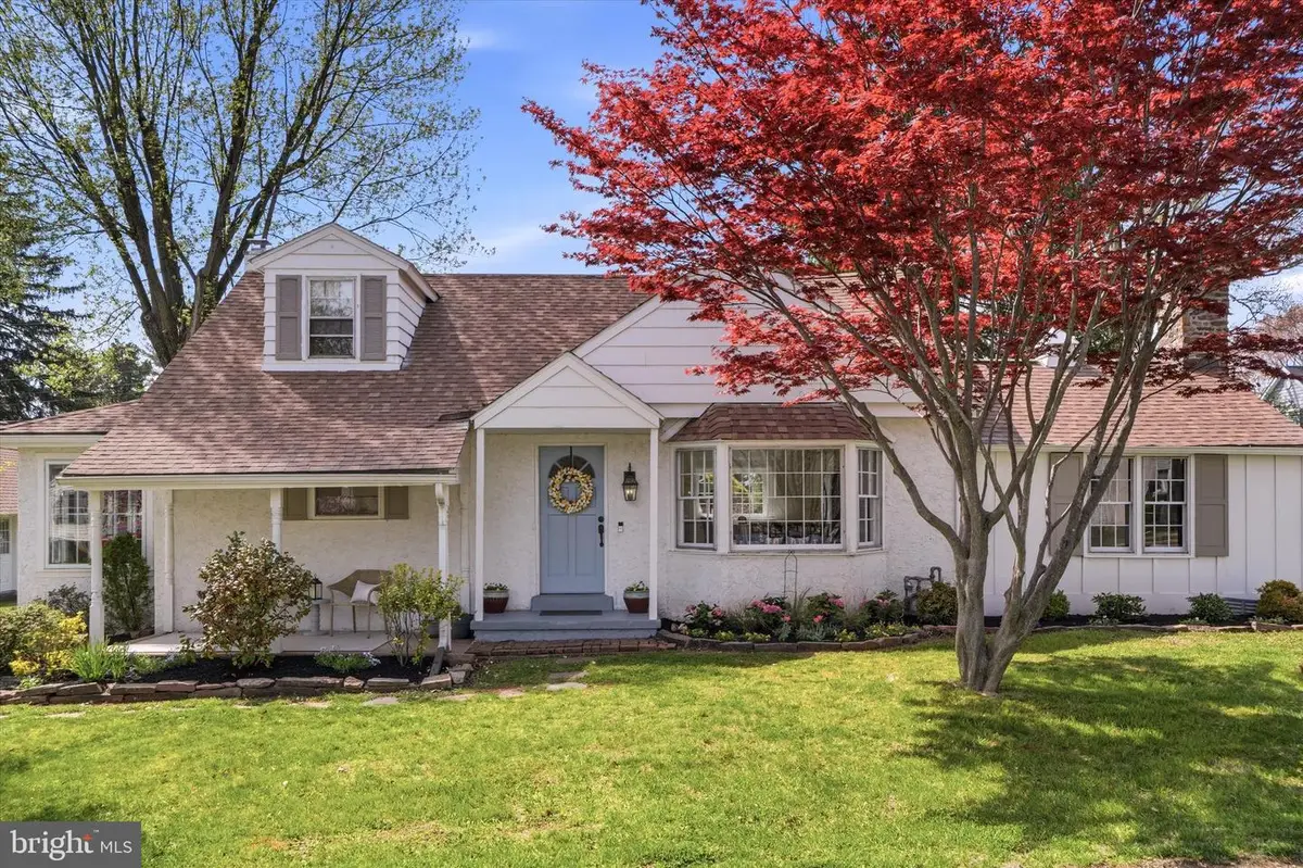 206 Gumbes Rd, Collegeville, PA 19426 - #1