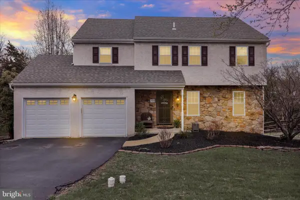 2381 Heather Ln, POTTSTOWN, PA 19464