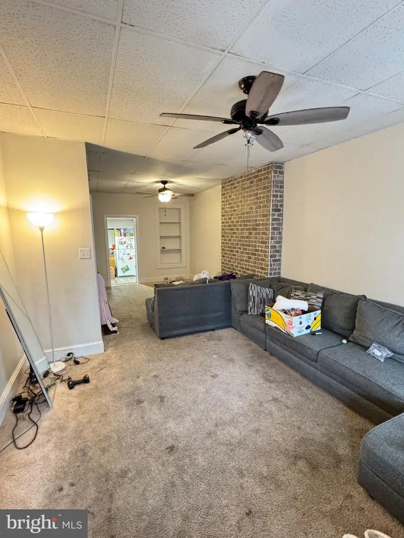 923 Queen St, Pottstown, PA 19464 - #3