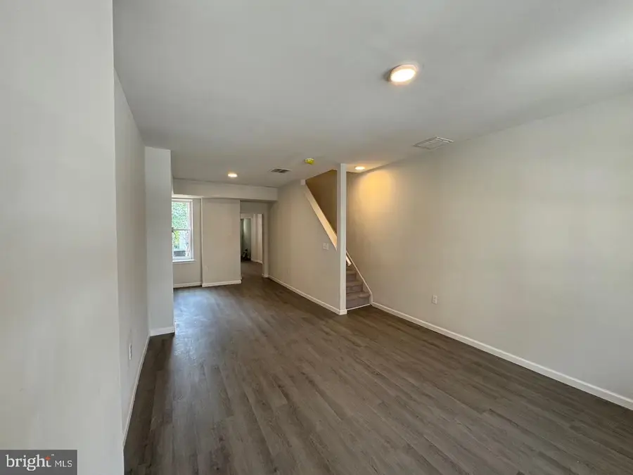 52 W Basin St, Norristown, PA 19401 - #3