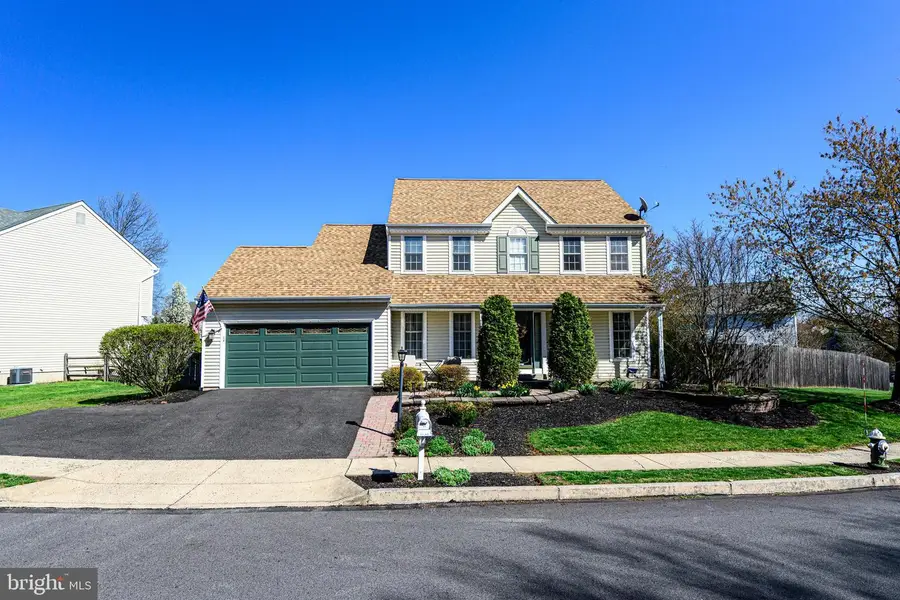 335 Mulberry Dr, Royersford, PA 19468 - #2