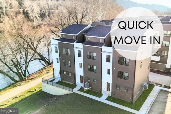 956 Riverplace Dr #56, CONSHOHOCKEN, PA 19428