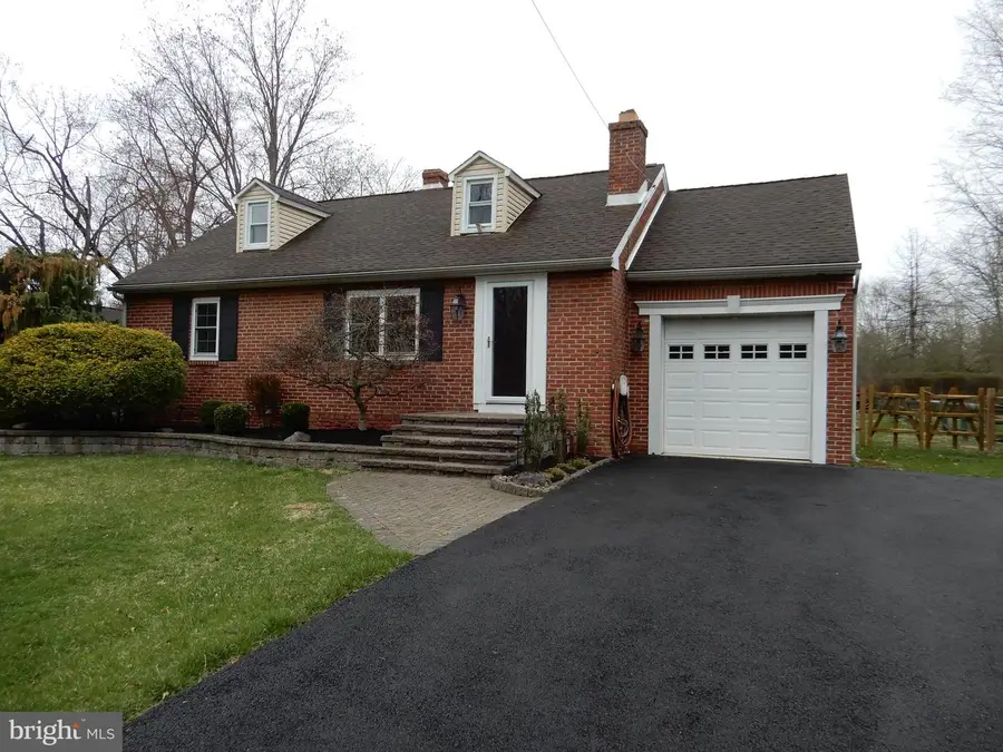 1215 Lower State Rd, North Wales, PA 19454 - #3