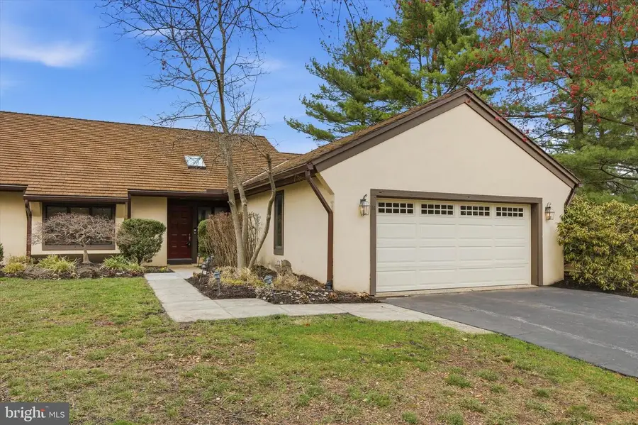 12 Withers Ln, Blue Bell, PA 19422 - #2