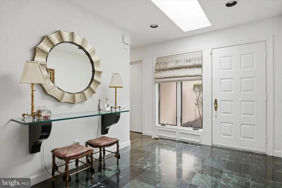 12 Withers Ln, Blue Bell, PA 19422 - #3