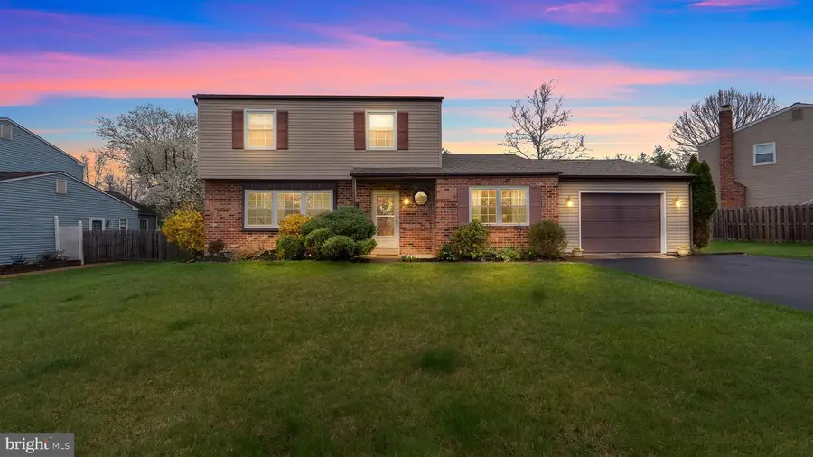 1177 Horseshoe Dr, Blue Bell, PA 19422 - #3