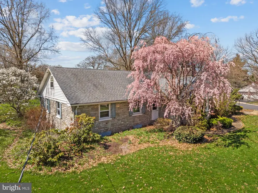 456 Cowpath Rd, Souderton, PA 18964 - #2