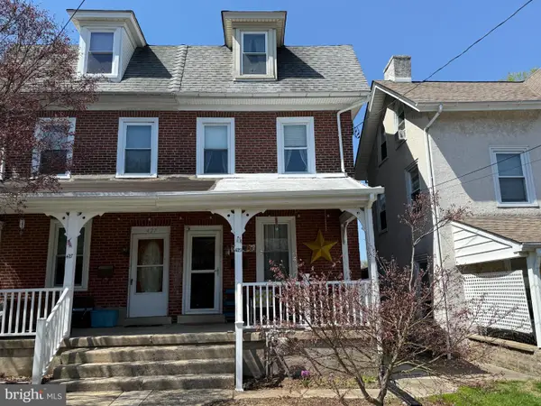429 Maple St, JENKINTOWN, PA 19046
