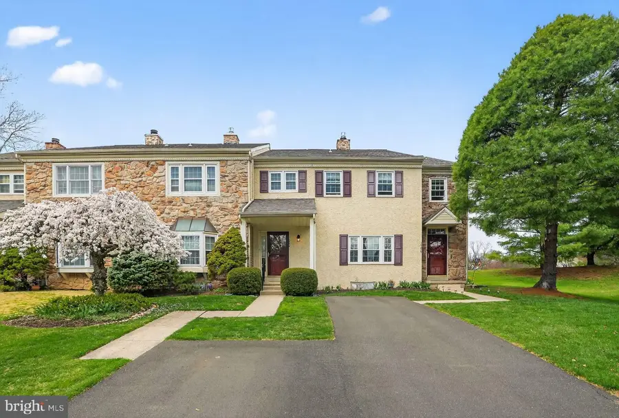 1704 Smedley Ct, Maple Glen, PA 19002 - #2