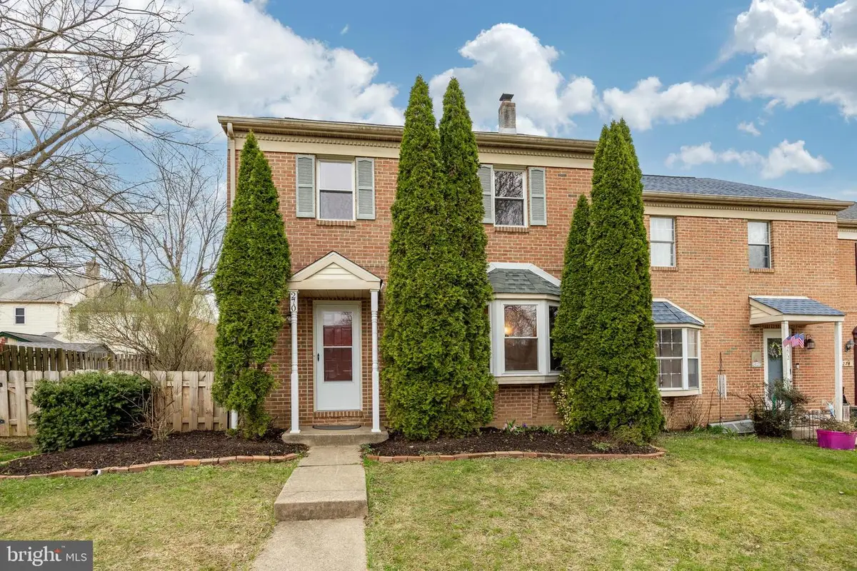 270 Grimley Rd, Schwenksville, PA 19473 - #1