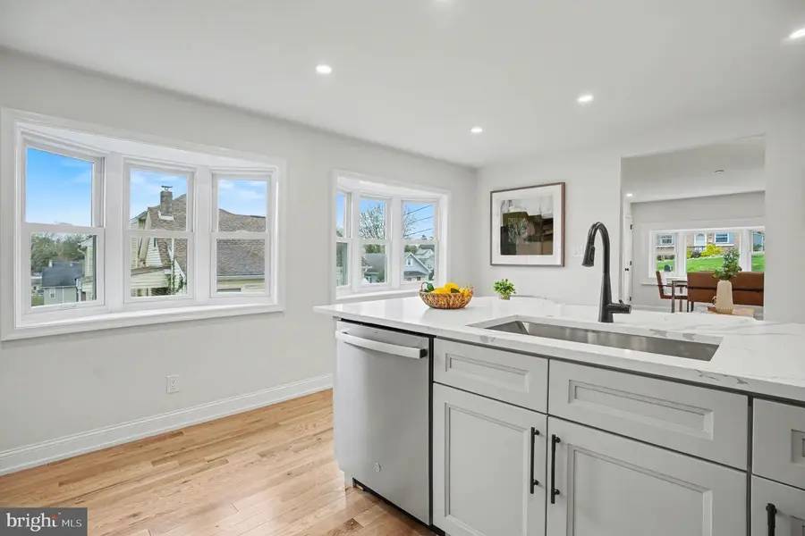 280 Summit Ave, Conshohocken, PA 19428 - #3