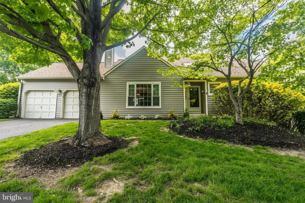 126 Evergreen Ct, Blue Bell, PA 19422 - #1
