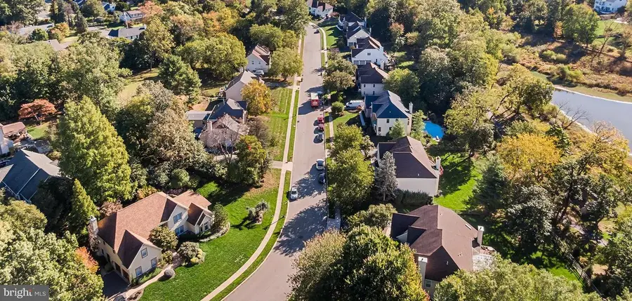 705 Lake Dr, Ambler, PA 19002 - #3