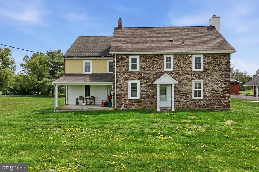 572 Halteman Rd, Souderton, PA 18964 - #2