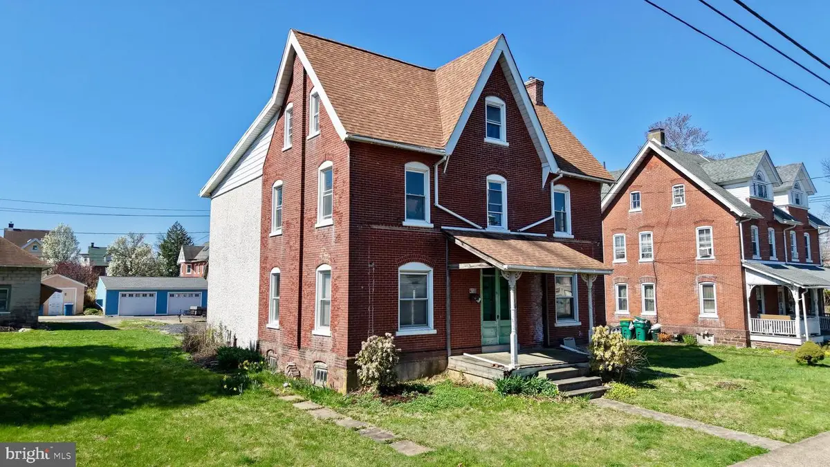 418 Derstine Ave, Lansdale, PA 19446 - #1