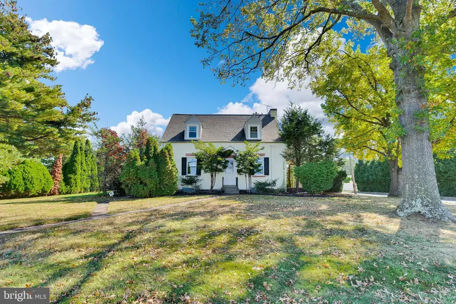 237 Church Rd, Lansdale, PA 19446 - #2