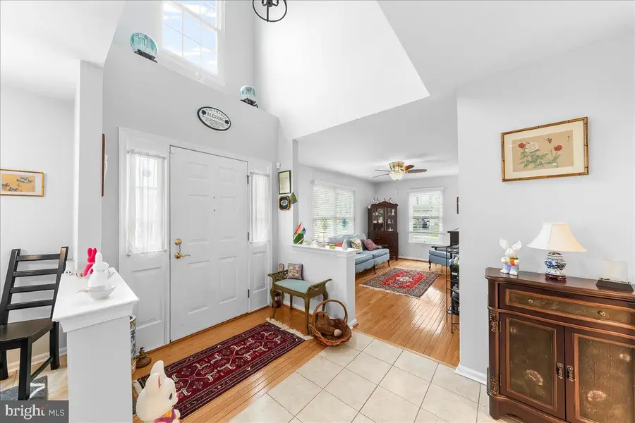 433 Green View Ct, Plymouth Meeting, PA 19462 - #2