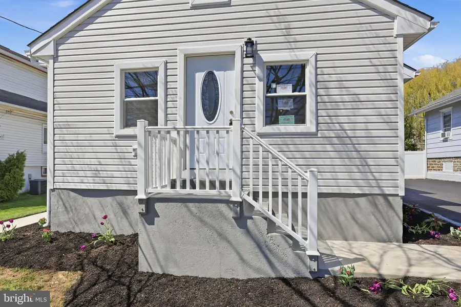 103 Center Ave, Willow Grove, PA 19090 - #3