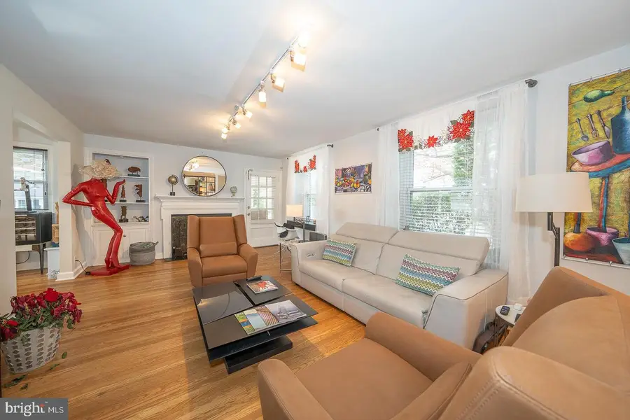 1022 Clover Hill Rd, Wynnewood, PA 19096 - #3