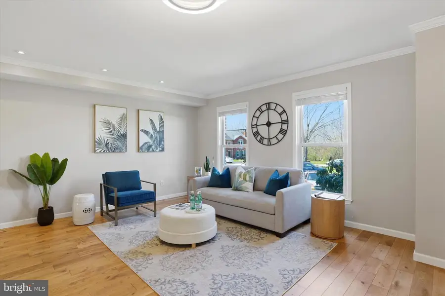 537 Susan Dr, King Of Prussia, PA 19406 - #2