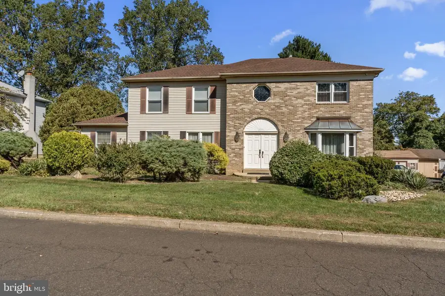 15 Roy Ln, Huntingdon Valley, PA 19006 - #3
