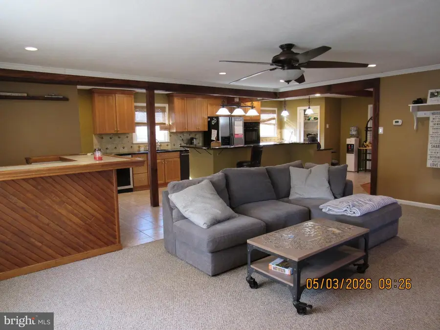 1276 Stump Hall Rd, Collegeville, PA 19426 - #3