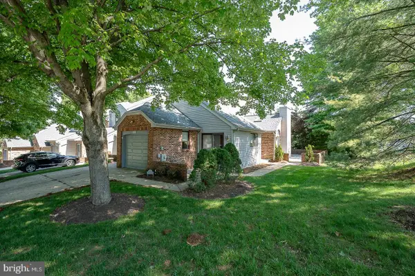 9315 Eagle View Dr, LAFAYETTE HILL, PA 19444