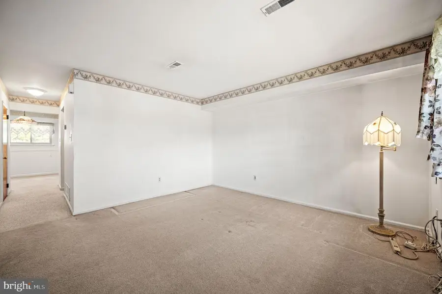 1006 N York Rd #14, Willow Grove, PA 19090 - #3