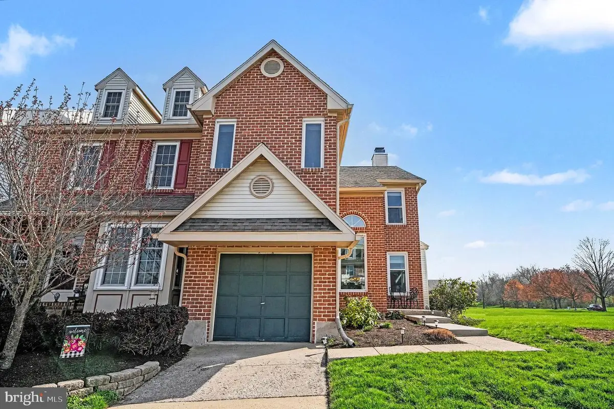 468 Amherst Ct, Harleysville, PA 19438 - #1