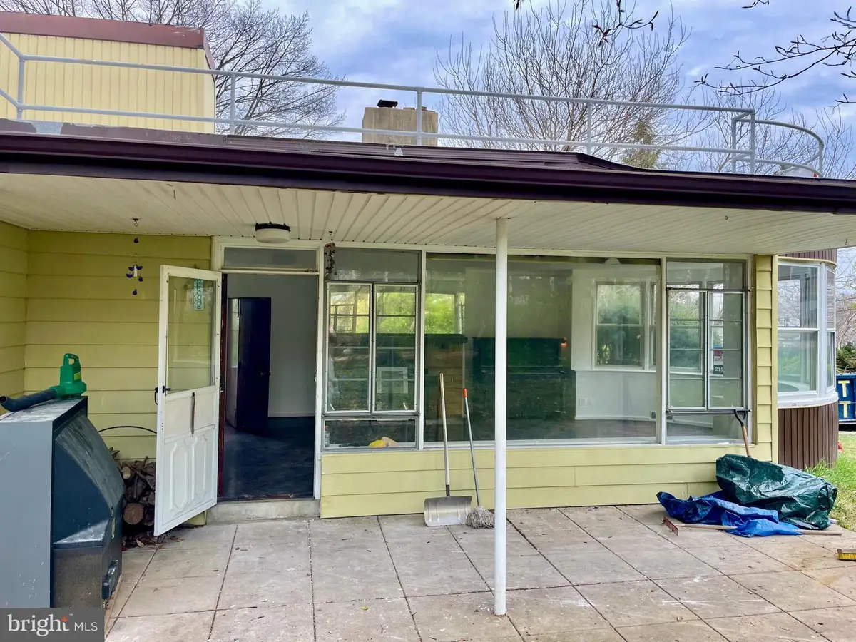 119 Robbins Ave, Jenkintown, PA 19046 - #1