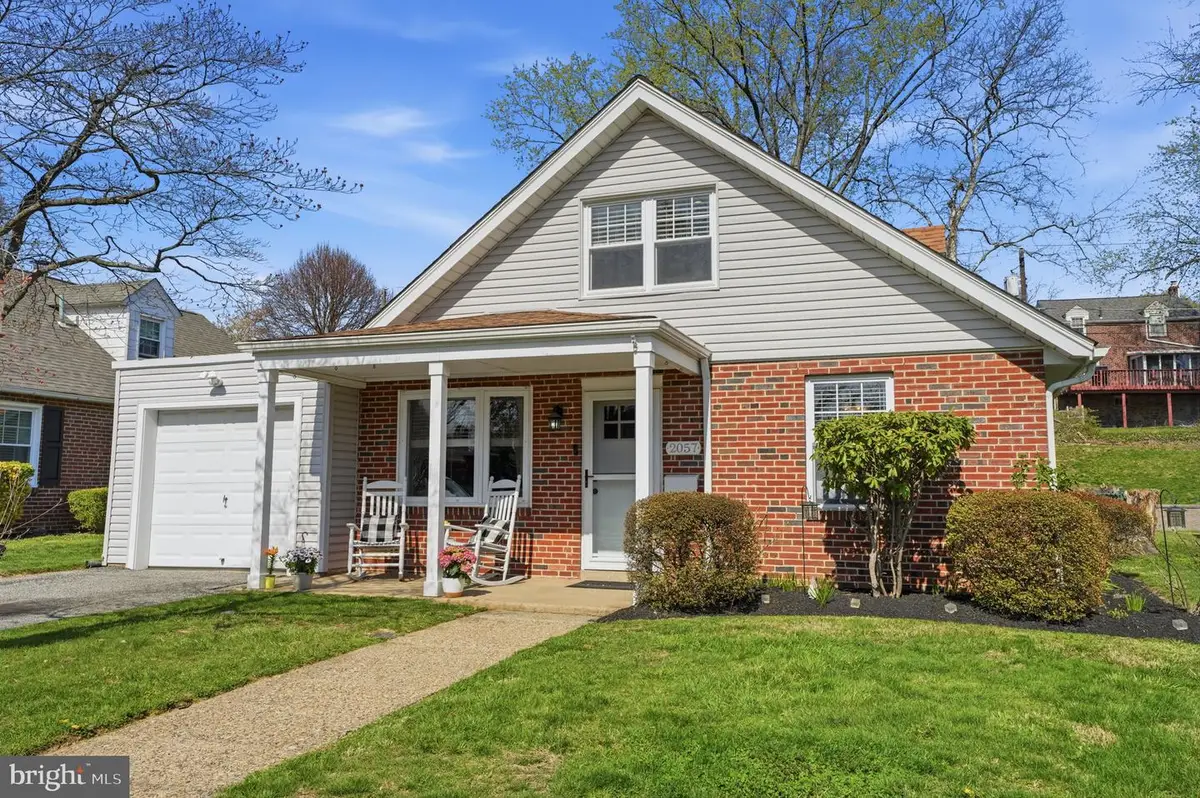 2057 Parkdale Ave, Glenside, PA 19038 - #1