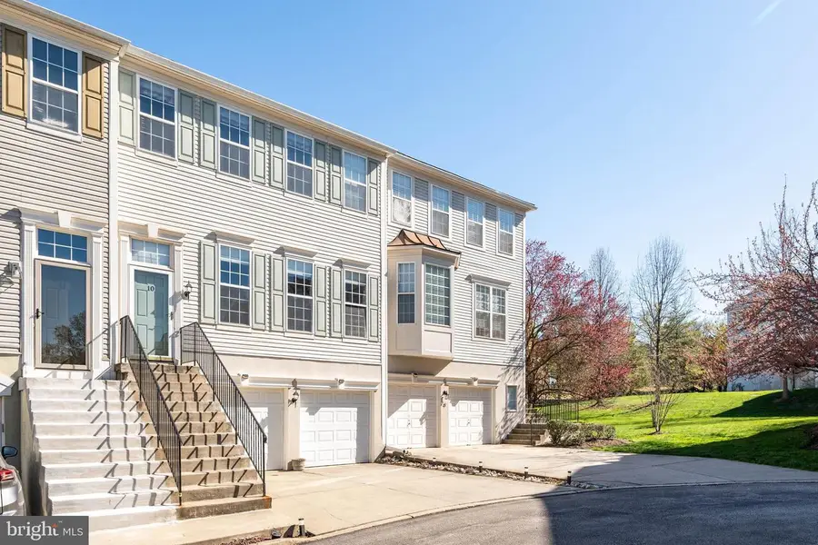 10 Almond Ct, Lafayette Hill, PA 19444 - #2