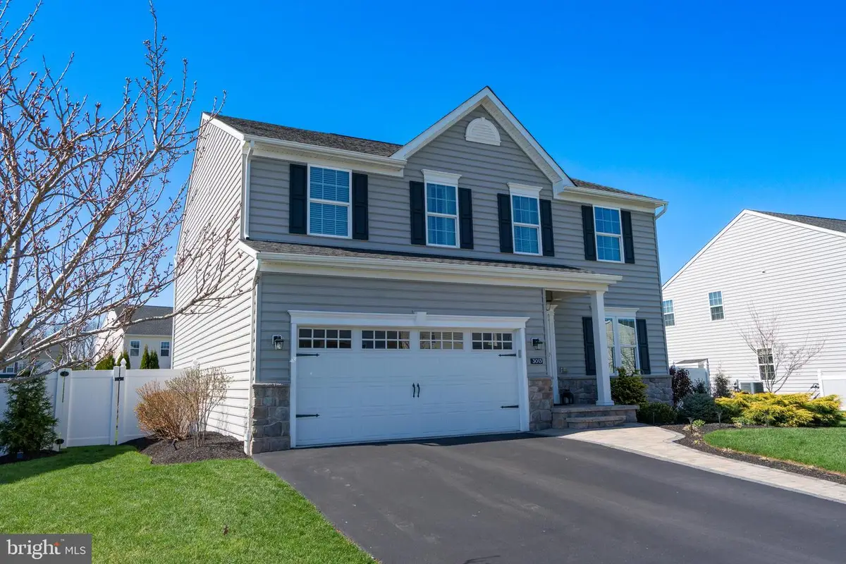 3013 Saddlewood Dr, Pennsburg, PA 18073 - #1