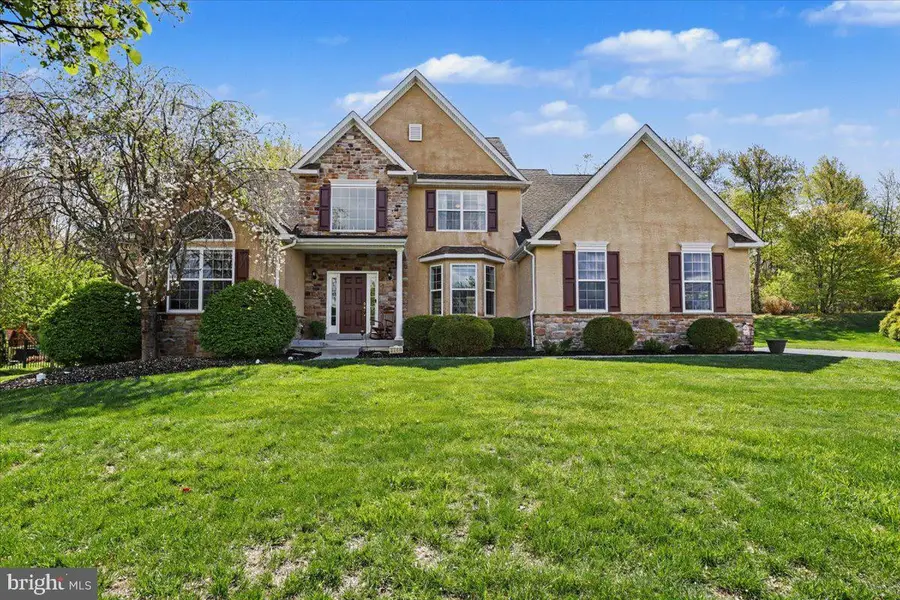 108 Matthew Ln, Gilbertsville, PA 19525 - #2